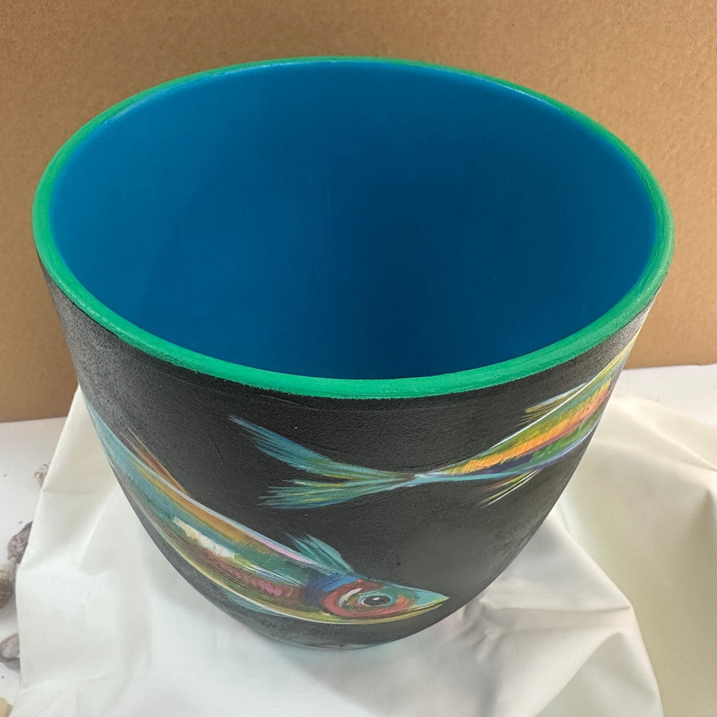 ‘Midnight Pearl’ – Hand painted Fish Pot (Large)